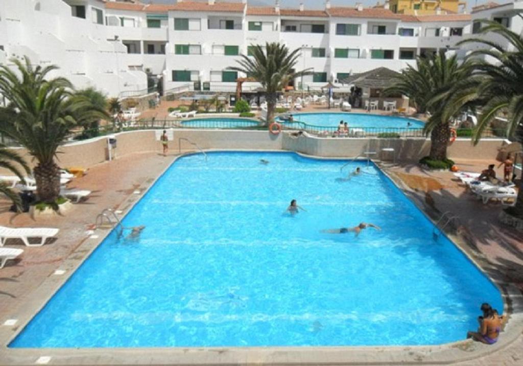 Apartamentos Alondras Park Costa Del Silencio Luaran gambar