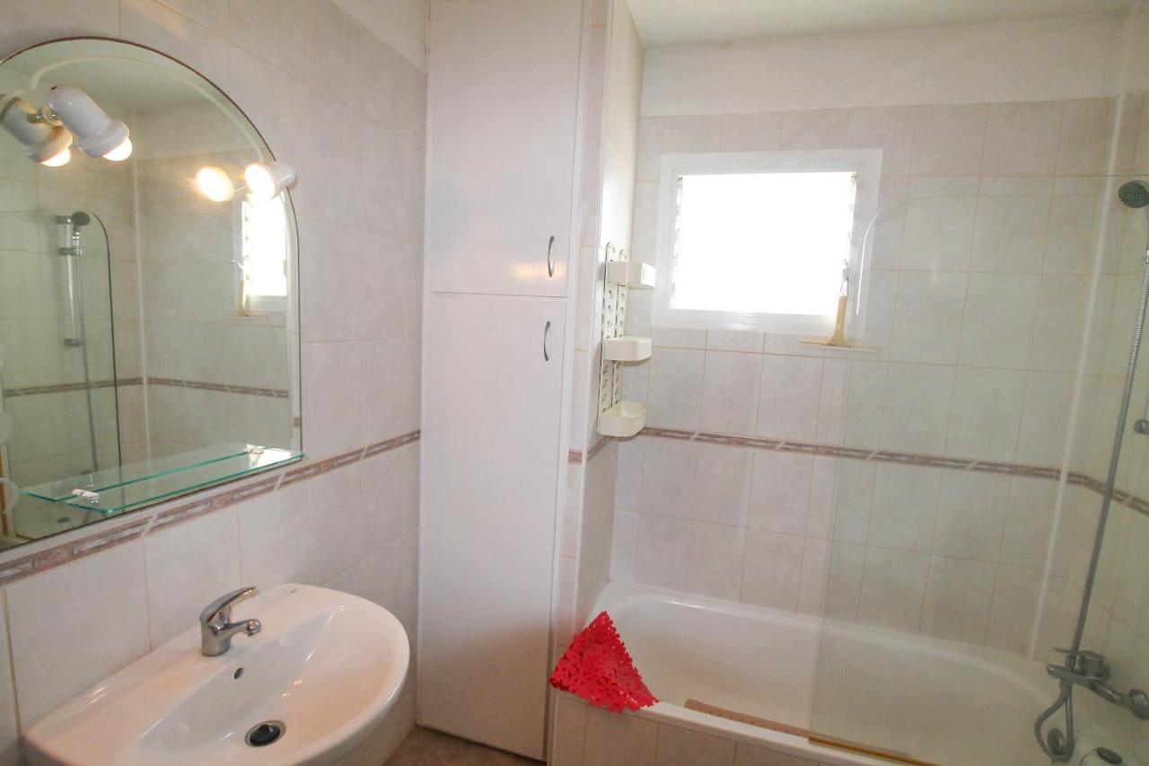 Apartamentos Alondras Park Costa Del Silencio Luaran gambar